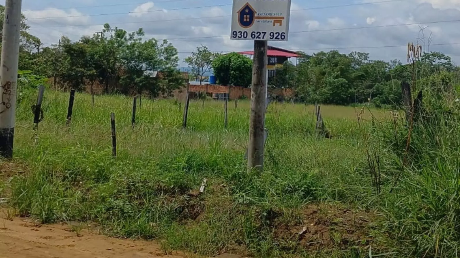 Terreno para Casa con Servicios